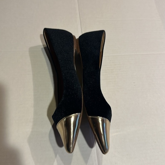 J Crew Amelia velvet cap gold toe flats black velvet pointy shoes size 8 1/2 - Picture 3 of 10